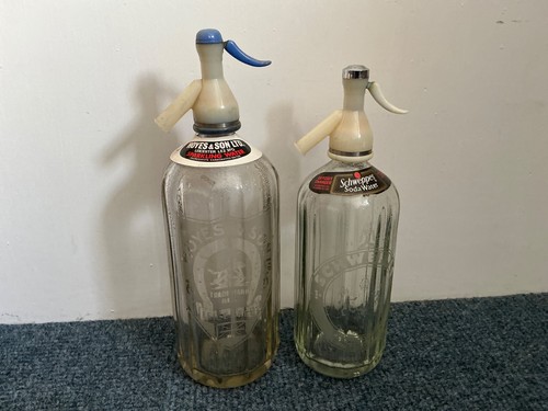 Vintage retro pub bar soda - bar,
