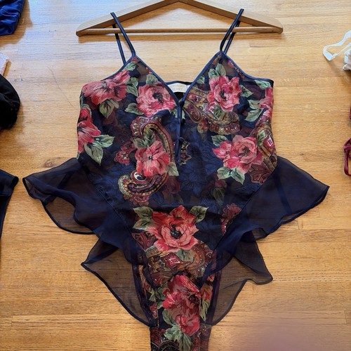 1980 victoria secret - victoria’s,