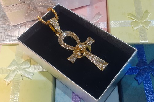 Stunning gold tone ankh with - stunning,