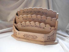 HAND CARVED WOODEN ADJUSTABLE SECTIONAL LETTER RACK ~ BAO WOOD ?