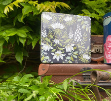 Laura Ashley Tin Wisteria