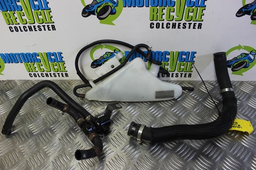 Suzuki gsxr 600 header tank - 600,