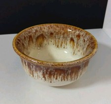 VINTAGE FOSTERS POTTERY HONEYCOMB BEIGE BROWN SUGAR BOWL 11CMS IN DIAMETER