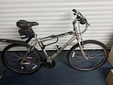 Dawes Saragota Hybrid Bike