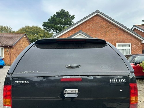Toyota hilux mk6 - toyota,