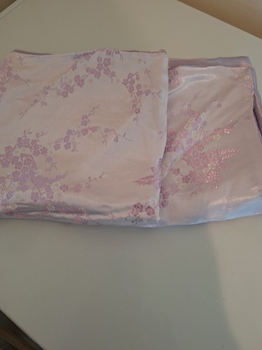 Lilac cushion covers by - 2,