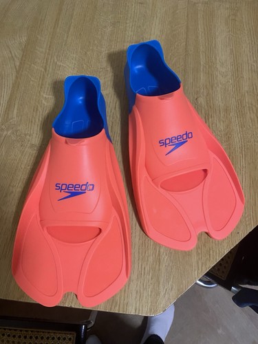 Speedo pool fins and finis - fins,