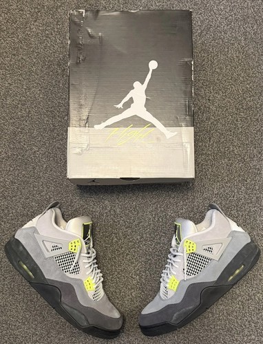 Air jordan retro se 95 - air,