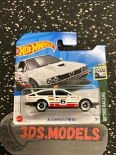 ALFA ROMEO GTV6 3.0 WHITE Hot Wheels 1:64 **COMBINE POSTAGE**