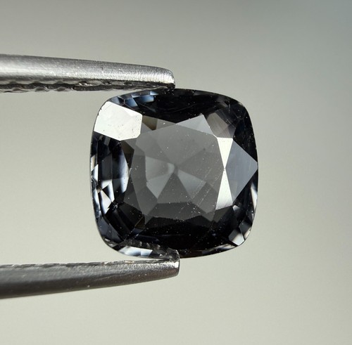 Faceted spinel - 1.35,
