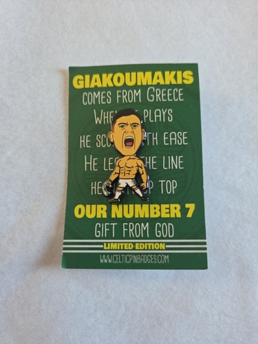 Celtic football pin badge - football,