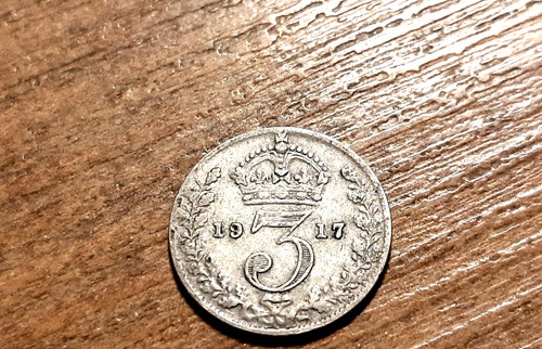 George silver threepence - v,