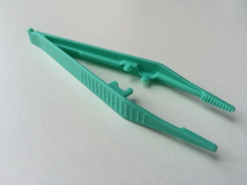 Tweezers for feeding - tweezers, reptile