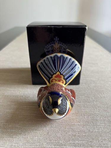 Boxed royal crown - boxed,