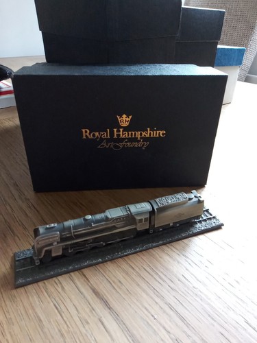 Pewter miniature model the - pewter,