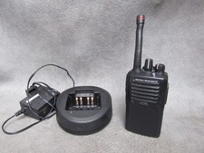 A GOOD VERTEX STANDARD VX-261 TWO WAY RADIO WITH CHARGER AND NEW BATTERY #12