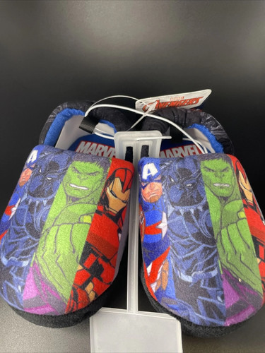 Marvel avengers heroes pose - avengers,