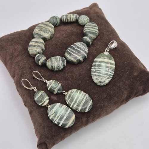 Whitney kelly serpentine zebra - whitney,