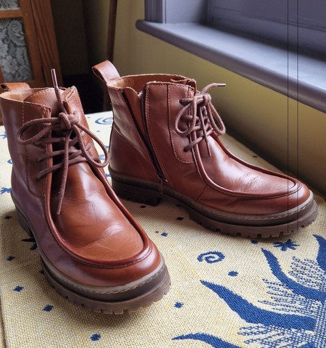 Womans ankle boot size - , 40