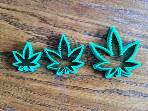 Cannabis weed marijuana leaf - cannabis,