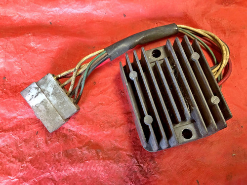 Yamaha 700 maxim regulator - yamaha, xj