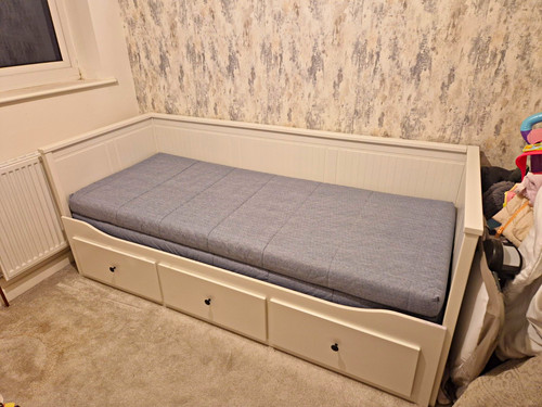 Ikea hemnes day bed with - day,