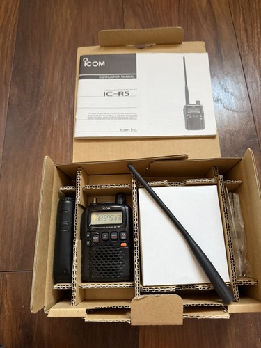 Icom communications - ic-r5,