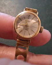 Ladies Vintage Zerdax 17 Jewel