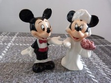 Disney Mickey & Minnie Mouse Bride & Groom  Salt & Pepper Pots Shakers