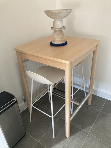 Ikea bar table - /, stools