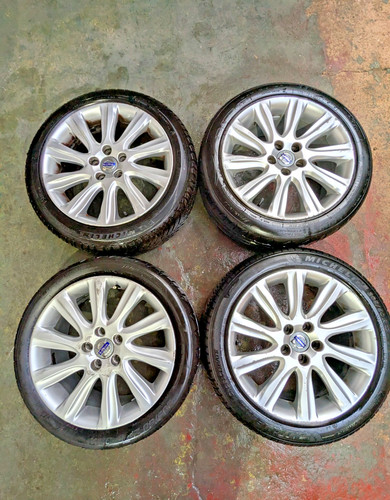 Volvo v40 2014 alloy wheels - volvo,