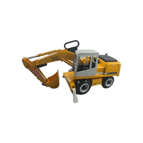 Bruder liebherr 912 excavator - bruder,