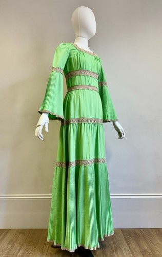 Vintage 1970s apple green - vintage,
