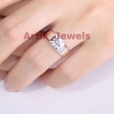 Moissanite With White Gold