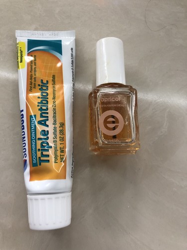 Essie cuticle oil and - essie,