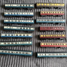 Job Lot Of 14 Hornby 00 Train
