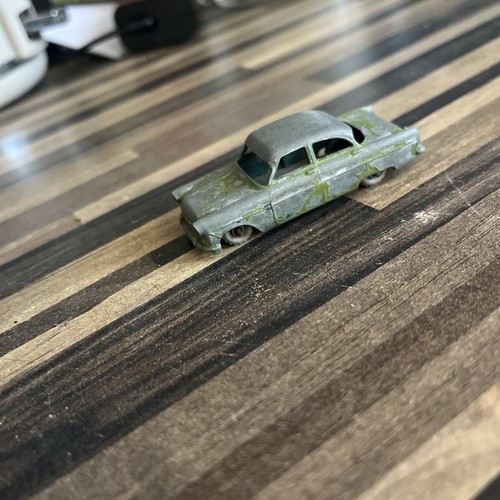 Lesney ford zodiac - ford, no33