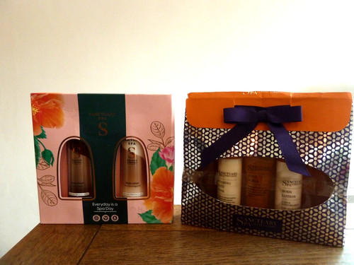 Sanctuary spa gift set body - spa, set's