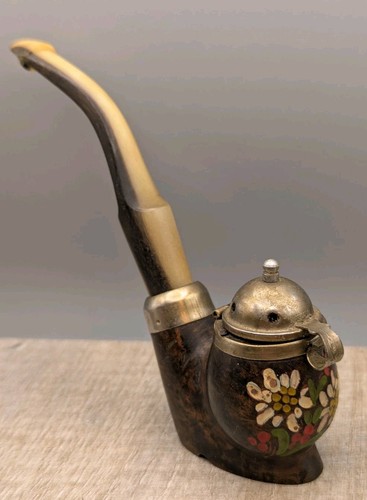 Huntsman smoking pipe - smoking,