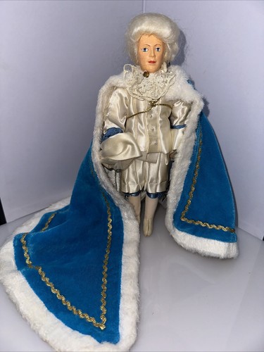 Peggy nisbet model - peggy,