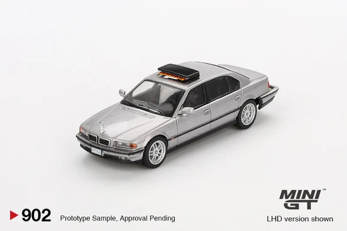 Mini bmw 750il james - mini, 1:64