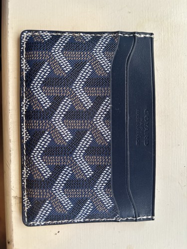 Goyard saint sulpice - goyard, saint-sulpice