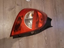 Renault Clio Mk3 09 1.5DCi