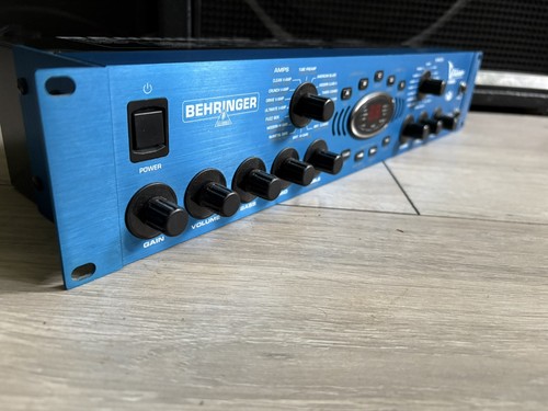 Behringer amp pro - v-amp,