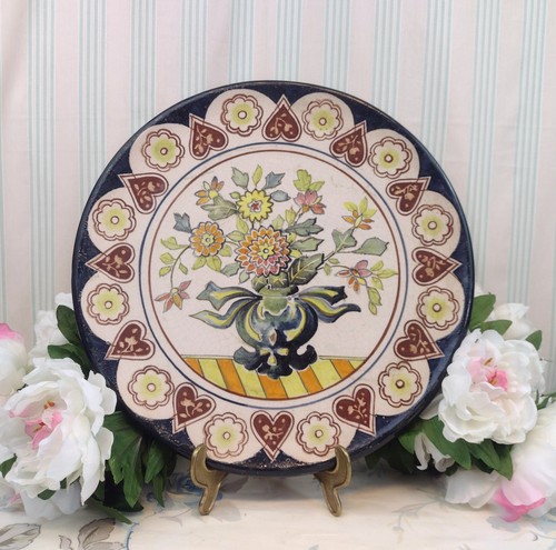 Large decorative dish giraud - dish,