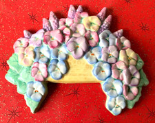 Beswick vintage wall plaque 557 floral flowers