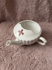 Antique British Cross Feeding