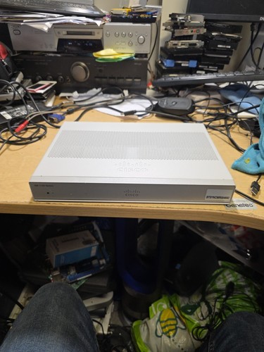 Cisco c1117 1000 mbps - 1000, 1100