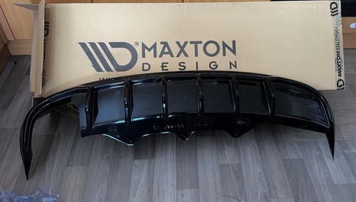 Maxton design rear - maxton,