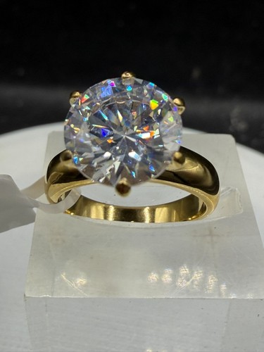 Ladies gold solitaire - solitaire, ring